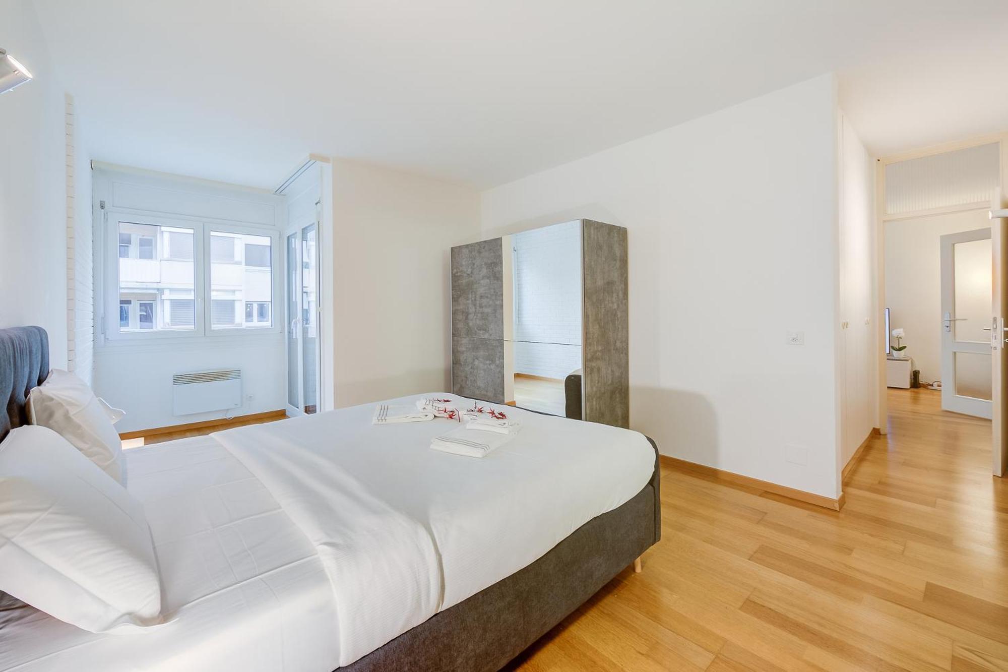 Apartment Place - Happy